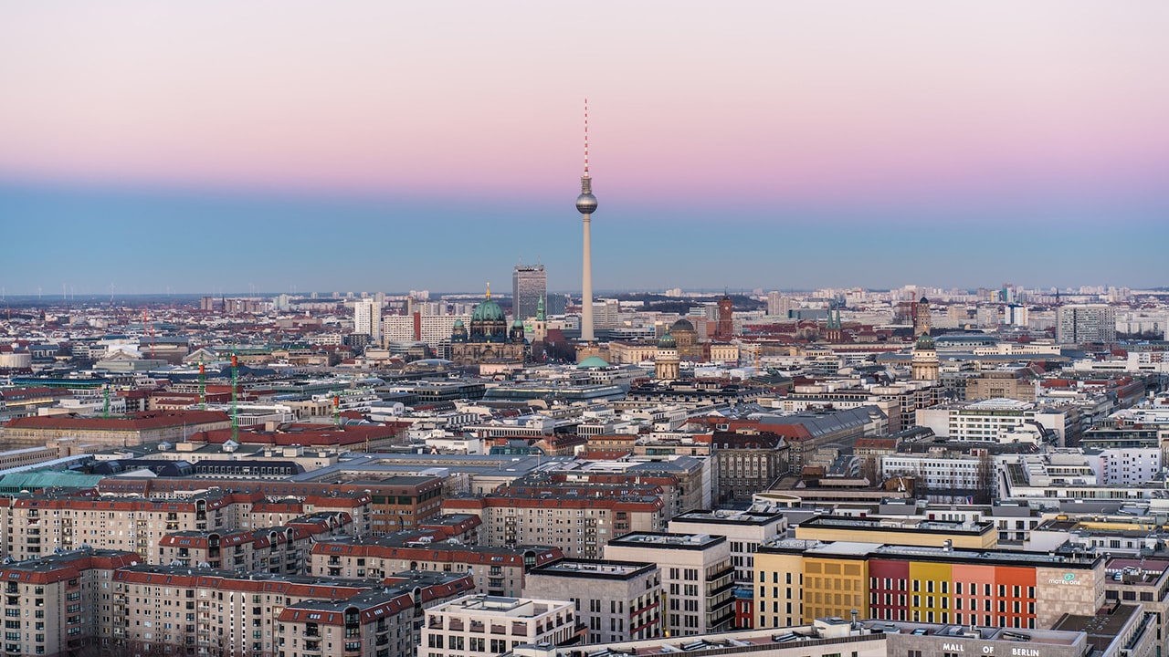 Baukunst-Berlins Bausenator gegen das Volk – Wie die Politik den Tempelhofer-Feld-Entscheid aushebeln will